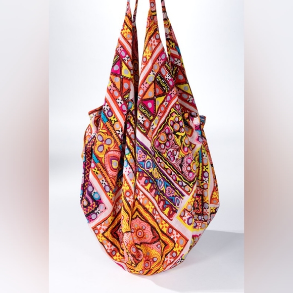 Hobo Beach Yoga Boho Chic Shoulder Bag - Handblock Paisley & Floral Printed - Picture 6 of 9